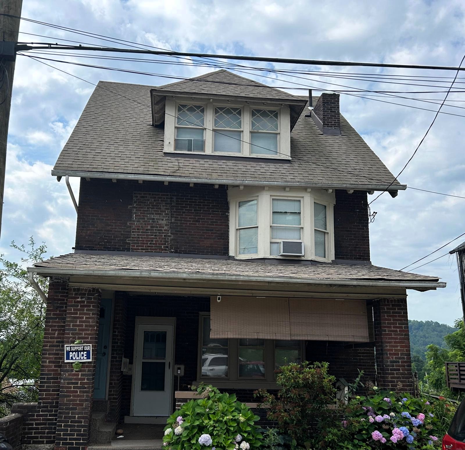 319 3rd Street